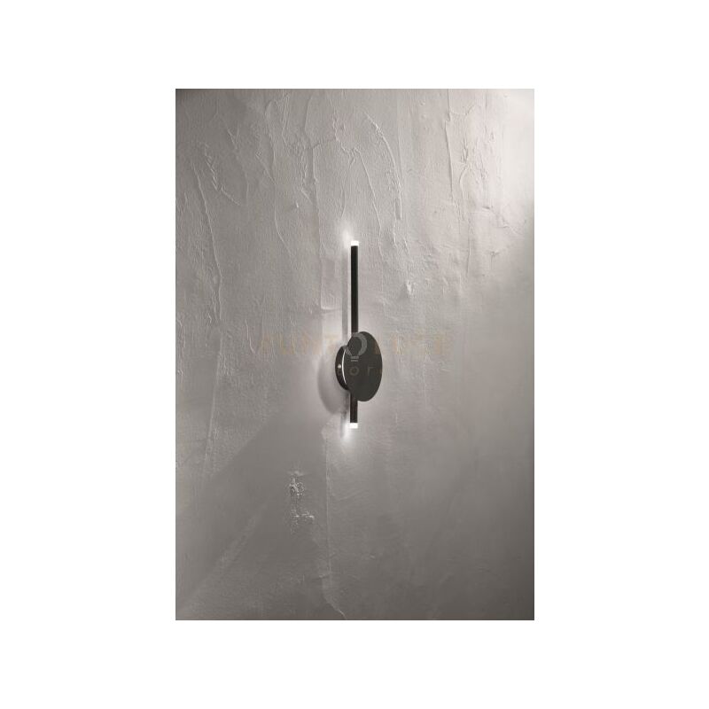 foto del prodotto applique led in metallo nero james ap.james nero