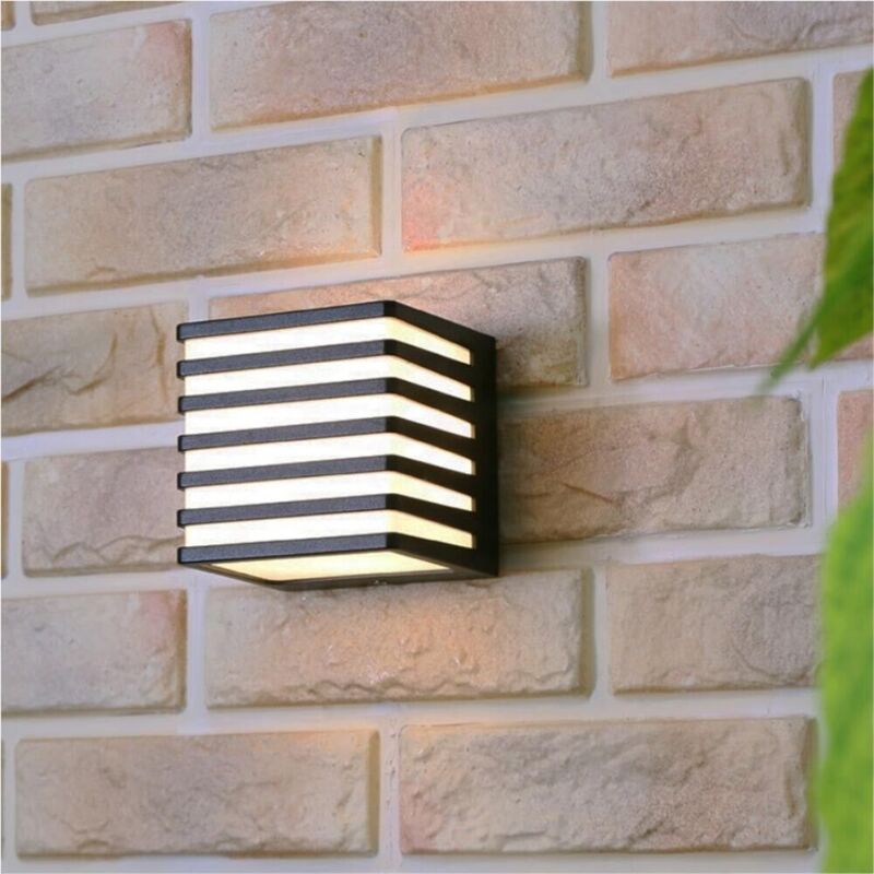 foto del prodotto applique led luce naturale lampada a parete muro 10 w esterno faretto cubo nero
