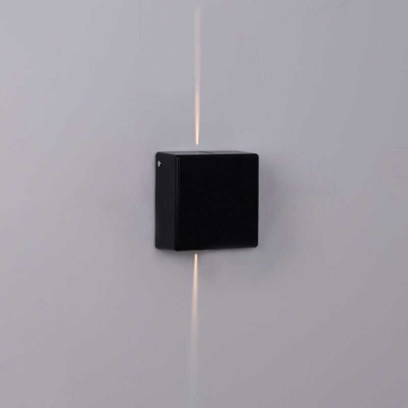 foto del prodotto applique led per esterni quadrata karen 2 3w ip54 