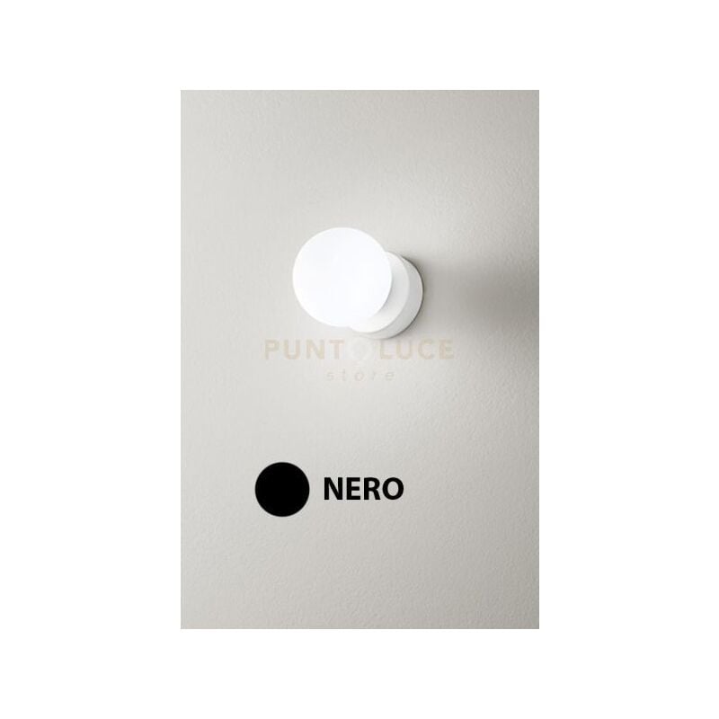 foto del prodotto applique maga 1 luce in vetro bianco e metallo colore nero attacco g9 d.10cm