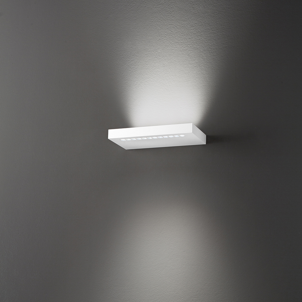 foto del prodotto applique moderna bed metallo bianco led 16w 3000k