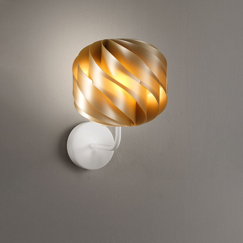 foto del prodotto applique moderna globe 1 luce in polilux oro made in italy