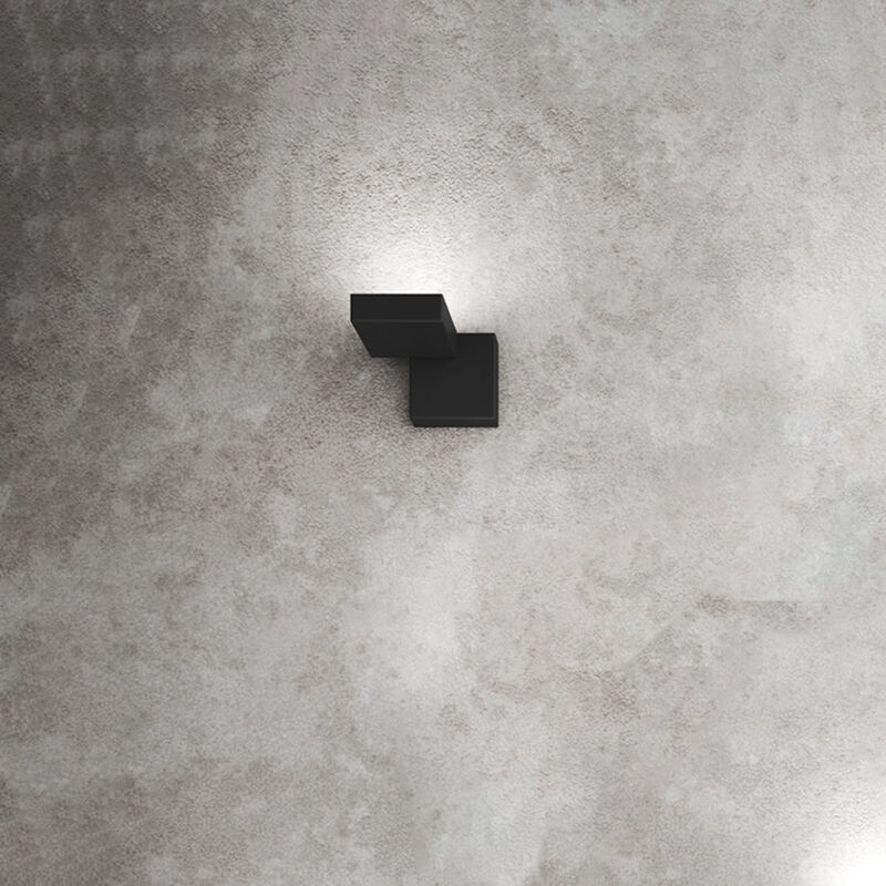 foto del prodotto applique moderna up metallo nero 1 luce gx53