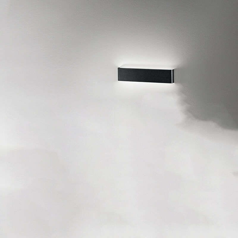 foto del prodotto applique moderna way metallo nero led 12w 3000k