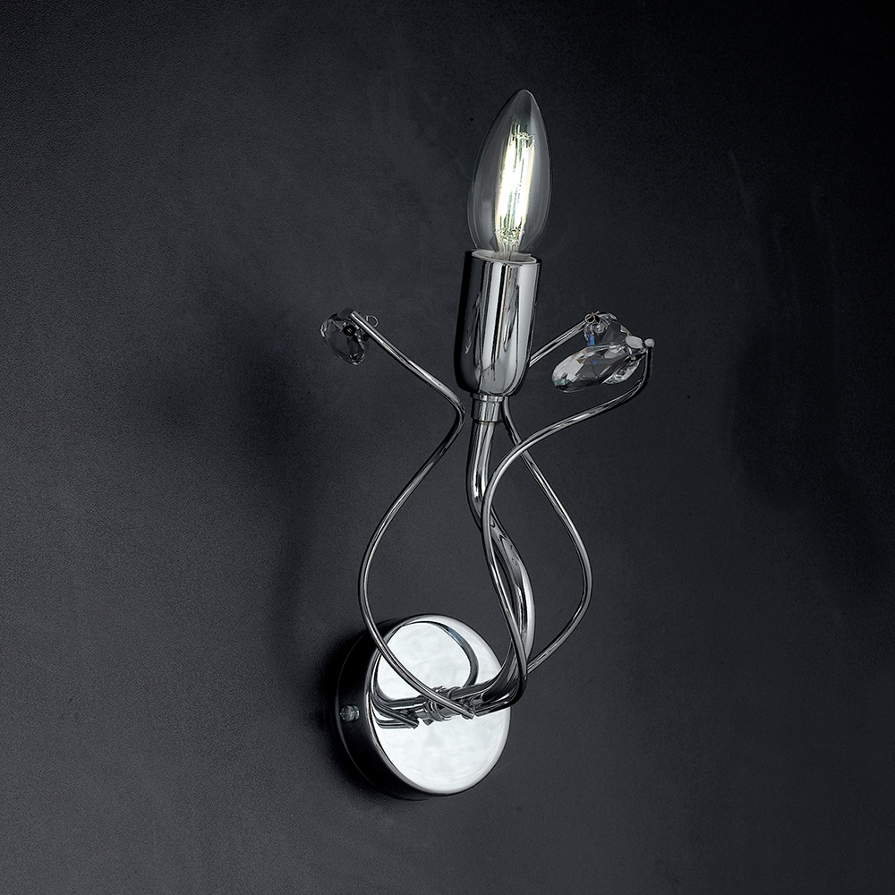 foto del prodotto applique moderno 1 luce ferro cromo e strass serie oxia