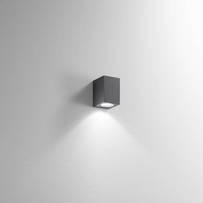 foto del prodotto applique monolite alluminio colore grafite interni esterni vetro trasparente ip65 mono emissione h.10cm attacco gu10