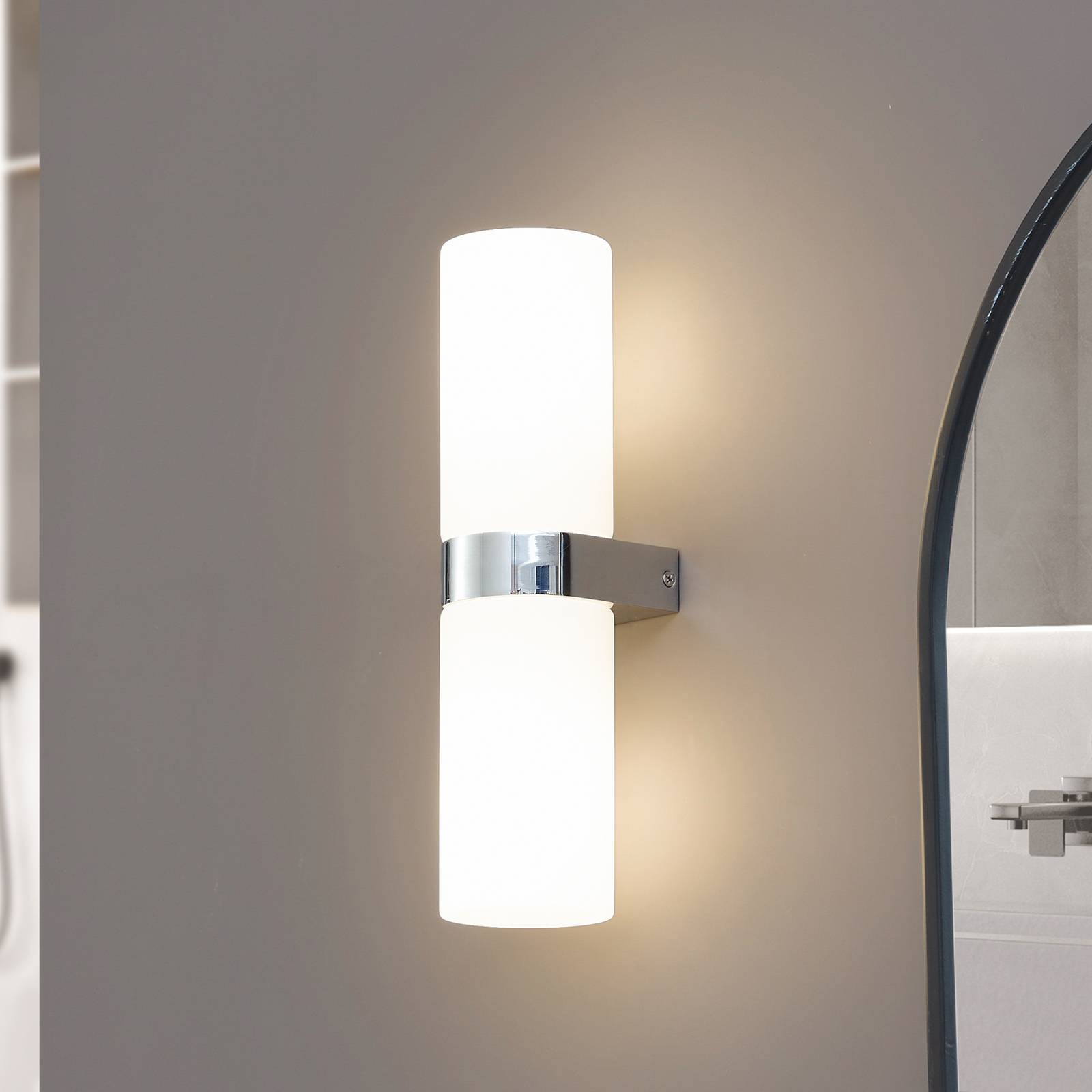 foto del prodotto applique per il bagno lucande basolo, cromo, altezza 31,5 cm, vetro, ip44