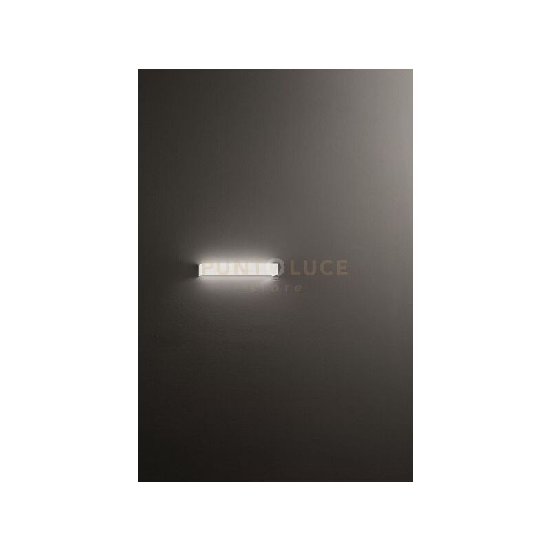 foto del prodotto applique rummo in alluminio bianco led 14w 1120lm 3000k 39cm con diffusore satinato