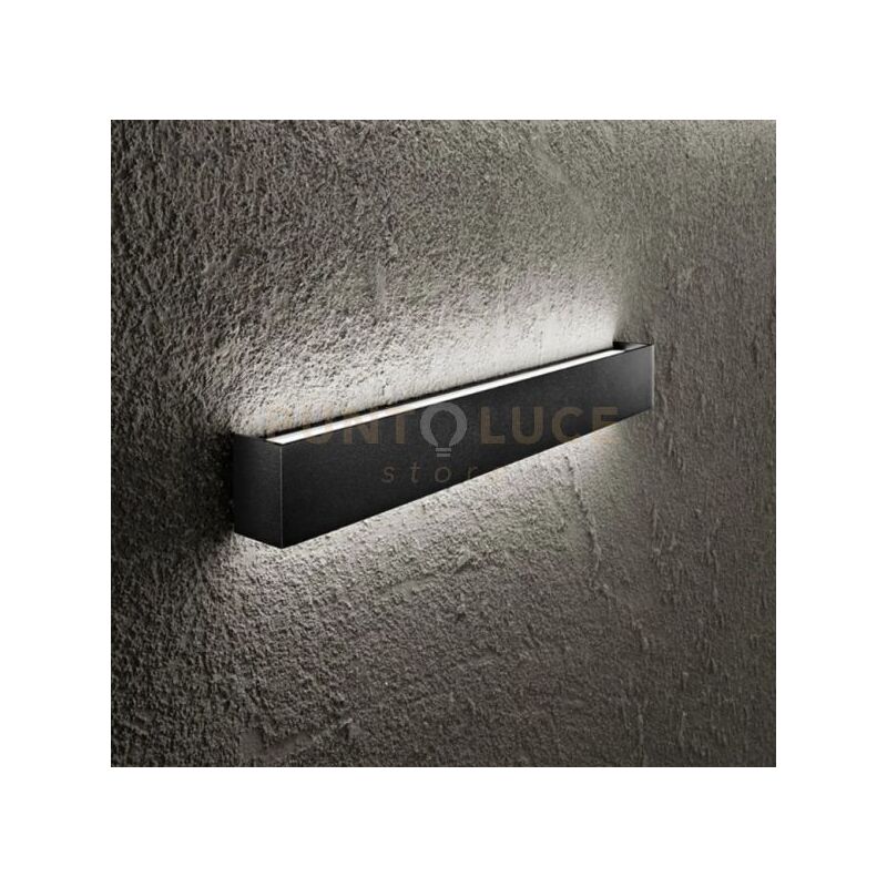 foto del prodotto applique rummo in alluminio nero led 30w 2400lm 3000k 81cm con diffusore satinato