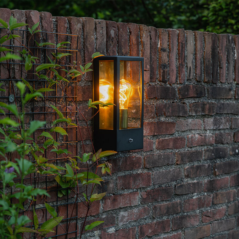 foto del prodotto appliques rotterdam industriale acciaio,vetro oro ottone nero allungato max. 1 x watt qazqa