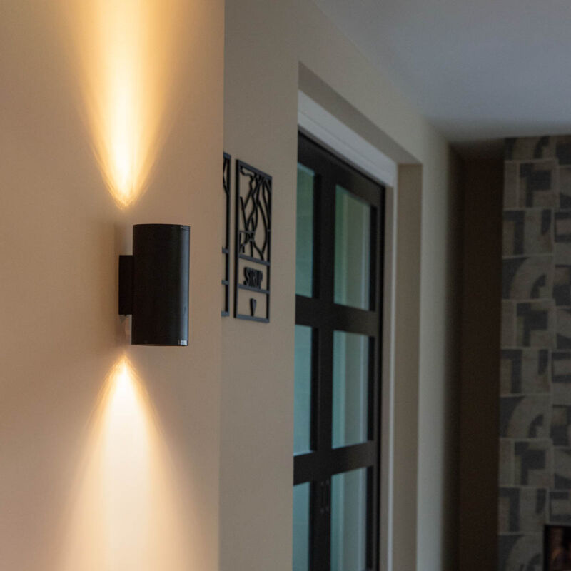 foto del prodotto appliques sab design alluminio nero tondo max. 2 x watt qazqa
