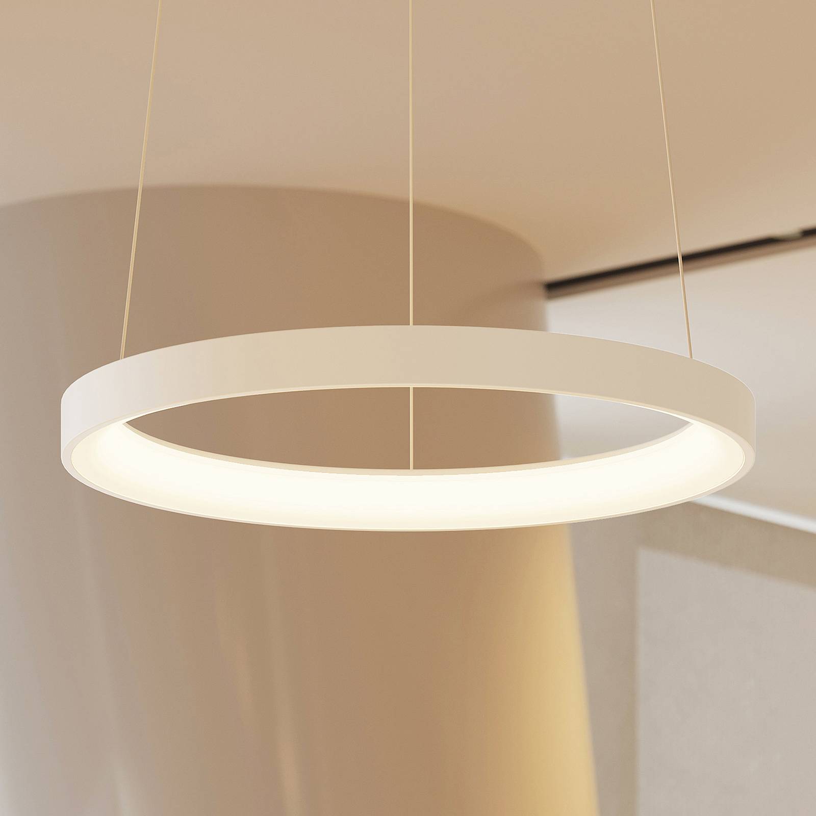 foto del prodotto arcchio lampada led a sospensione vivy, 58 cm, bianco, metallo