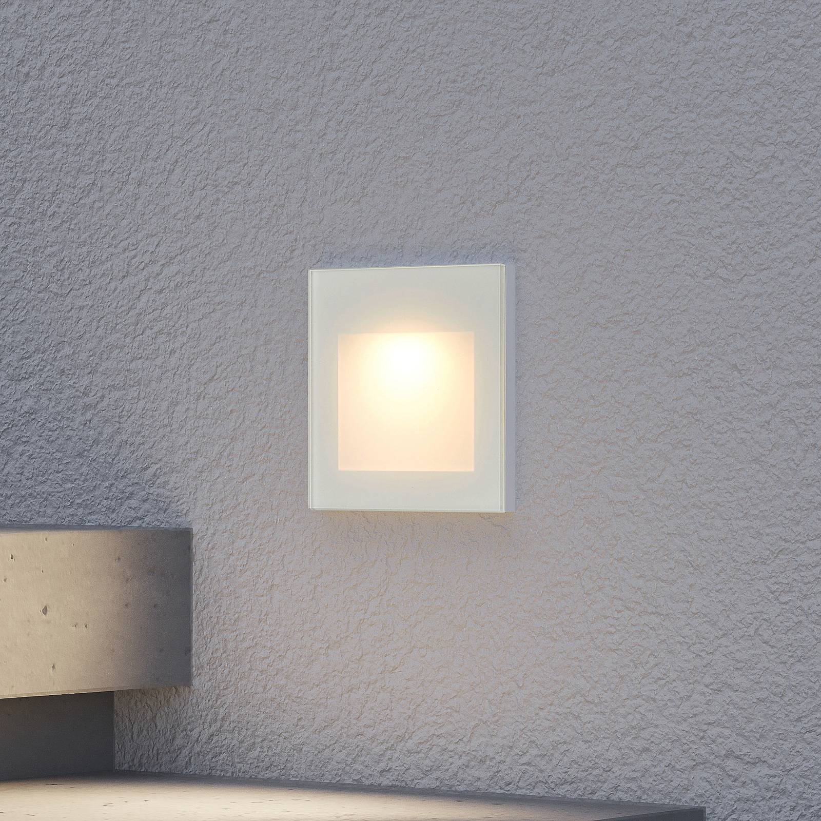 foto del prodotto arcchio led zamo in bianco da alluminio