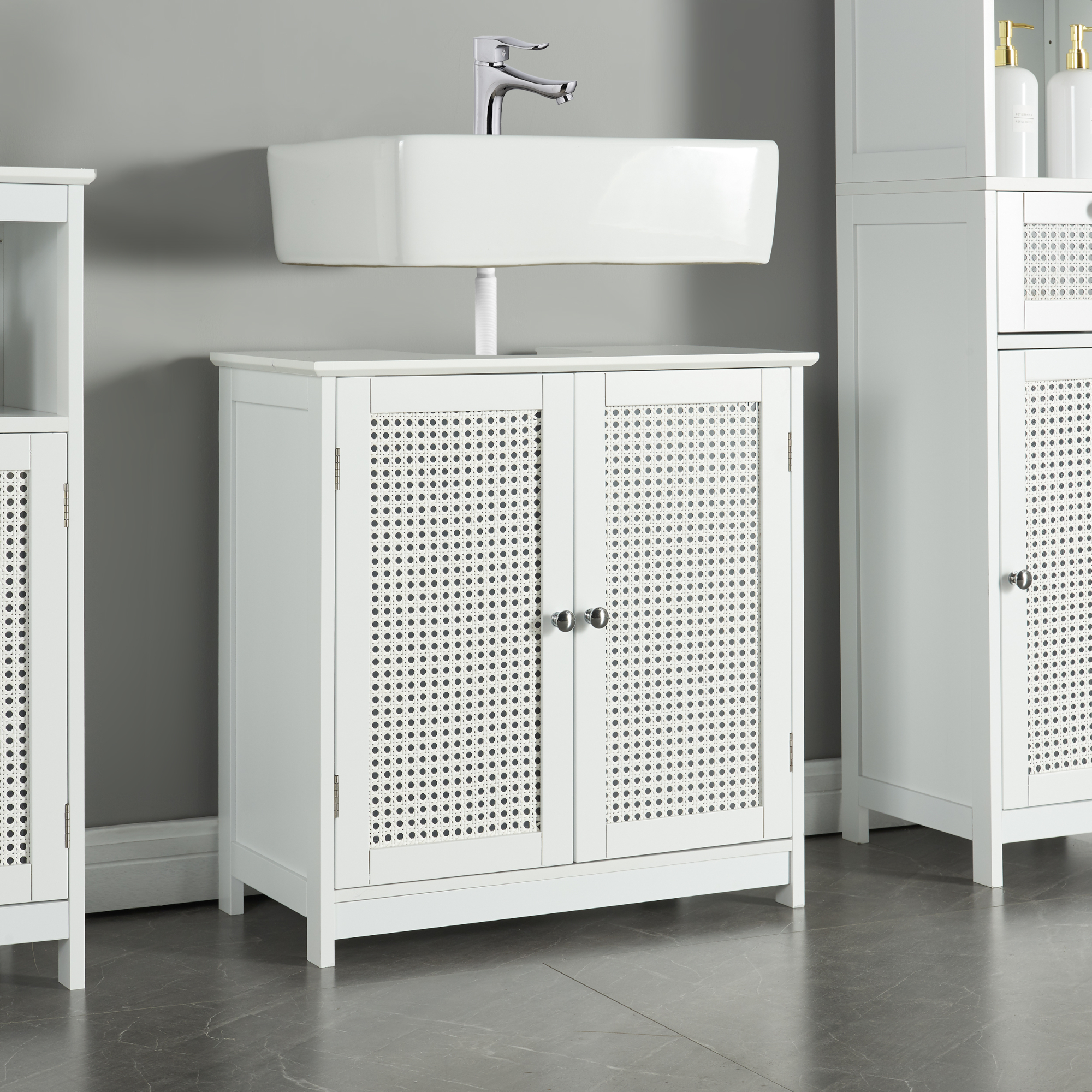 foto del prodotto armadietto sottolavabo karls y con 2 ante bianco en.casa 