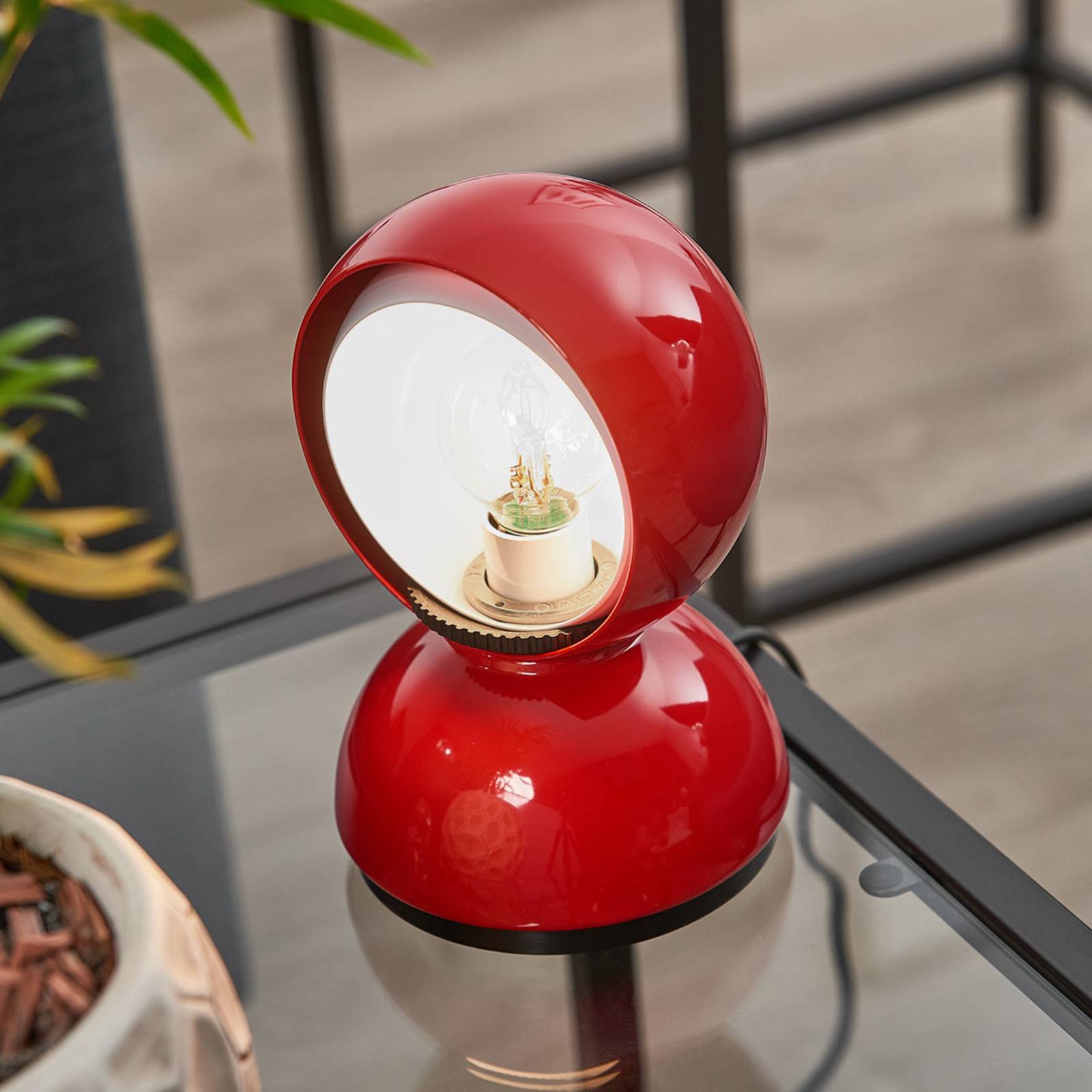 foto del prodotto artemide eclisse lampada da tavolo, rosso