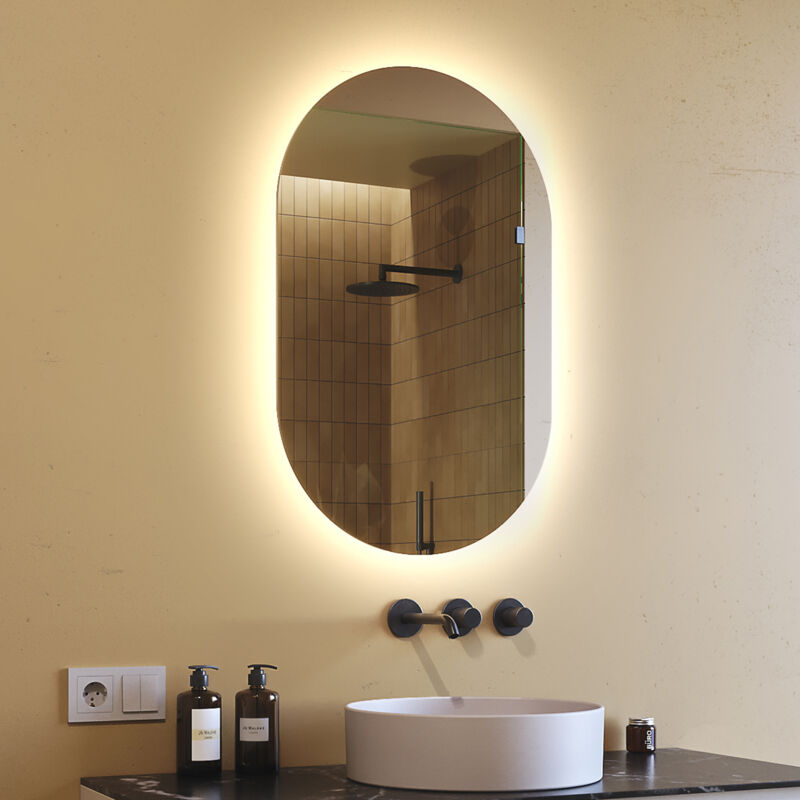 foto del prodotto artforma specchio ovale con led 50x80 specchio illuminato a led con illuminazione