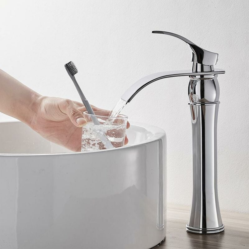 foto del prodotto auralum rubinetto bagno lavabo a cascata, miscelatore monocomando per lavabo bagno con altezza bocca 223mm, acqua calda e fredda regolabile