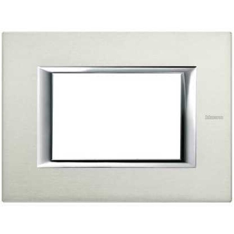 foto del prodotto axolute placca rettangolare 3 moduli alluminio spazzolato ha4803xc - bticino