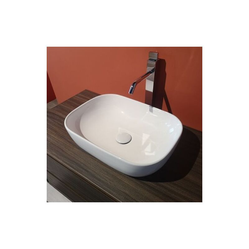 foto del prodotto bagno expert lavabo oval appoggio salvaspazio 45 5x32 2 stondato in ceramica