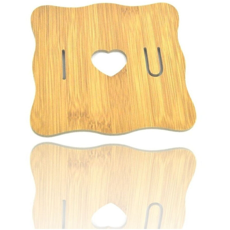 foto del prodotto base sotto pentola casseruola piatto in legno fantasia i love you 17x17cm trade shop traesio