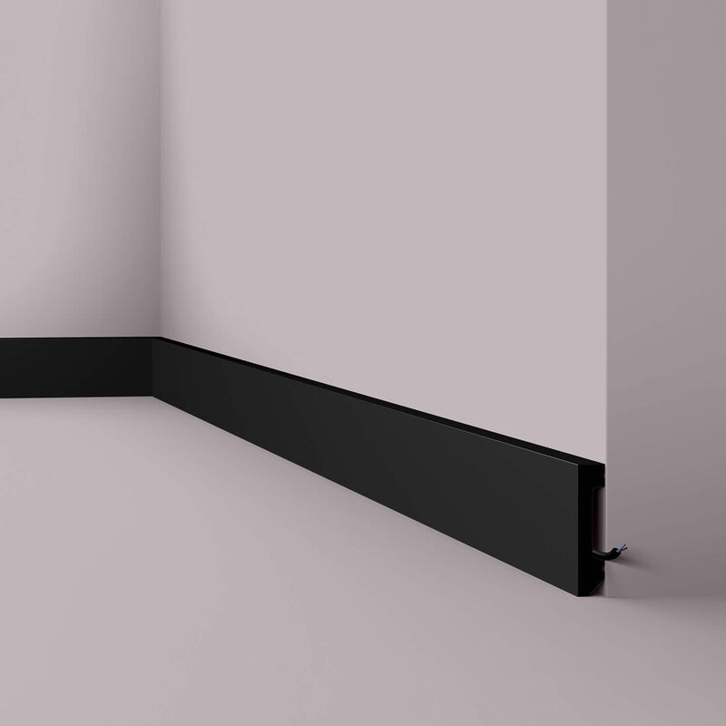 foto del prodotto battiscopa nmc ft2 black wallstyl noel marquet modanatura cornice parete fregio design moderno nero 2 m