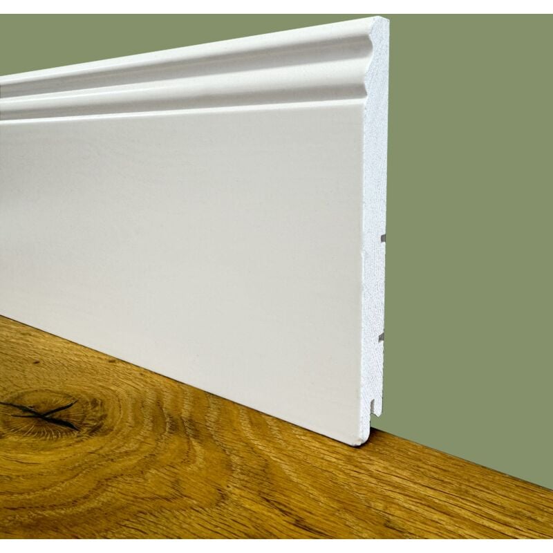 foto del prodotto battiscopa premium in legno massello mod.ducale 144x15 laccato bianco liscio prezzo al metro 