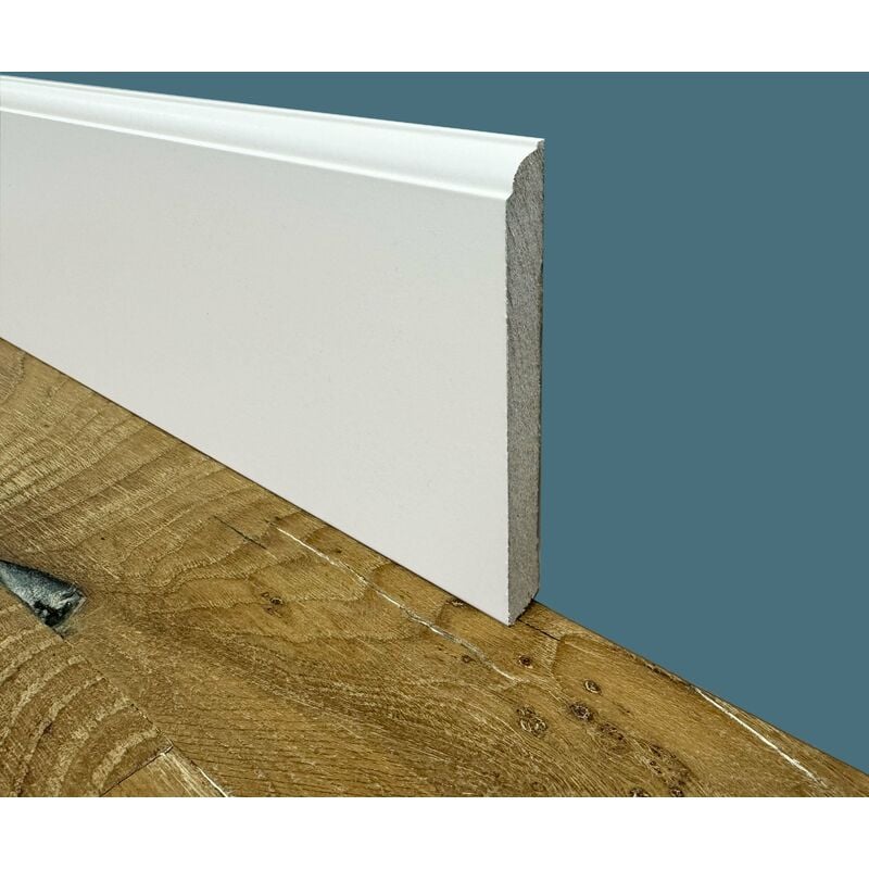 foto del prodotto battiscopa zoccolino firenze in fibra di legno compatta 120x12 bianco