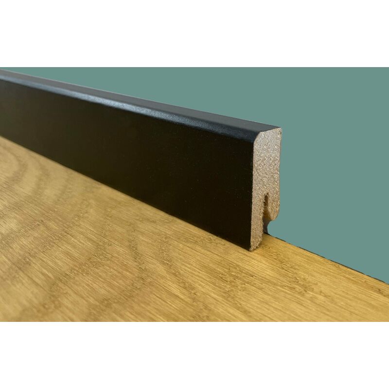 foto del prodotto battiscopa zoccolino squadrato basso in fibra di legno 40x15 nero