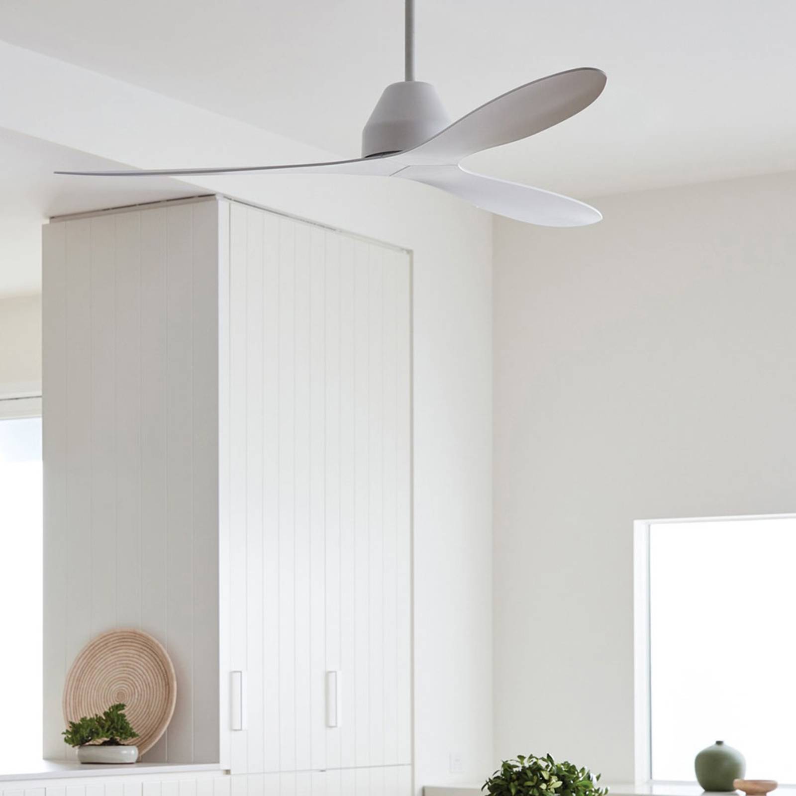 foto del prodotto beacon lighting beacon ventilatore da soffitto whitehaven, bianco, dc, silenzioso, 142 cm