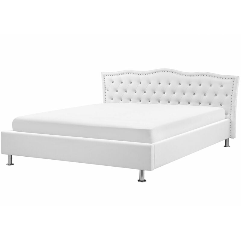 foto del prodotto beliani letto imbottito pelle pu bianca a doghe stile chesterfield 180 x 200 cm metz