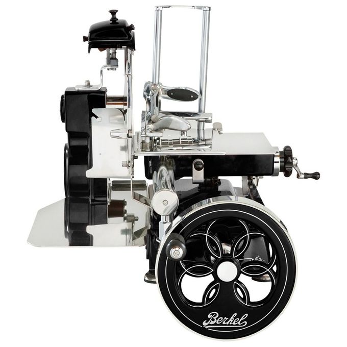 foto del prodotto berkel volano tribute affettatrice manuale a volano nero lama 300 mm
