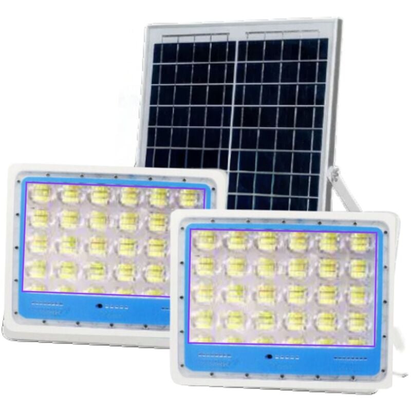 foto del prodotto bes kit 2 fari solari 100w cavo 20mt led con pannello luce fredda ip66 telecomando