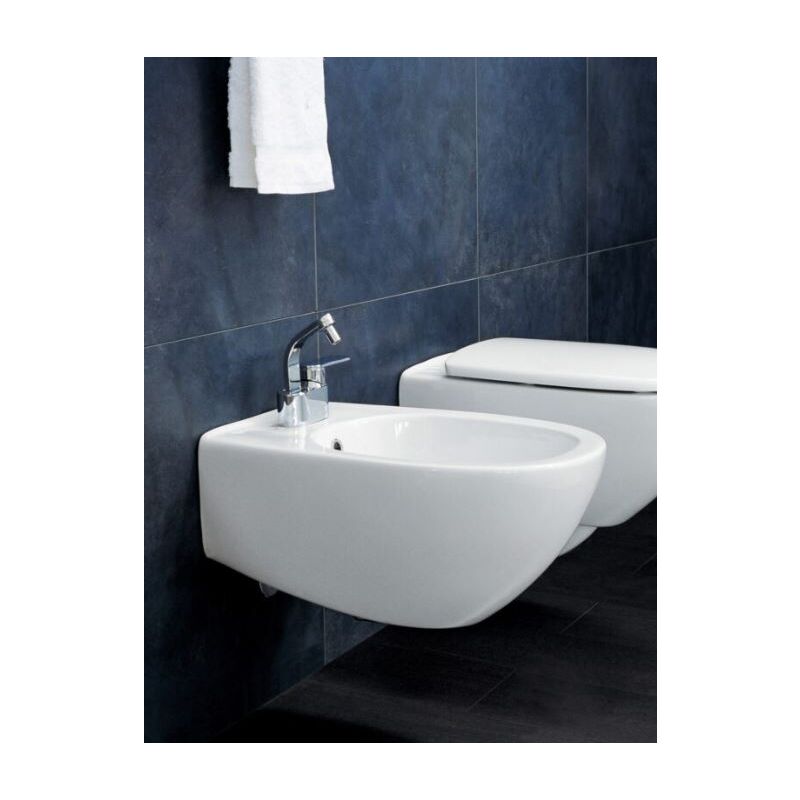 foto del prodotto bidet sospeso monoforo spin flaminia colore latte opaco
