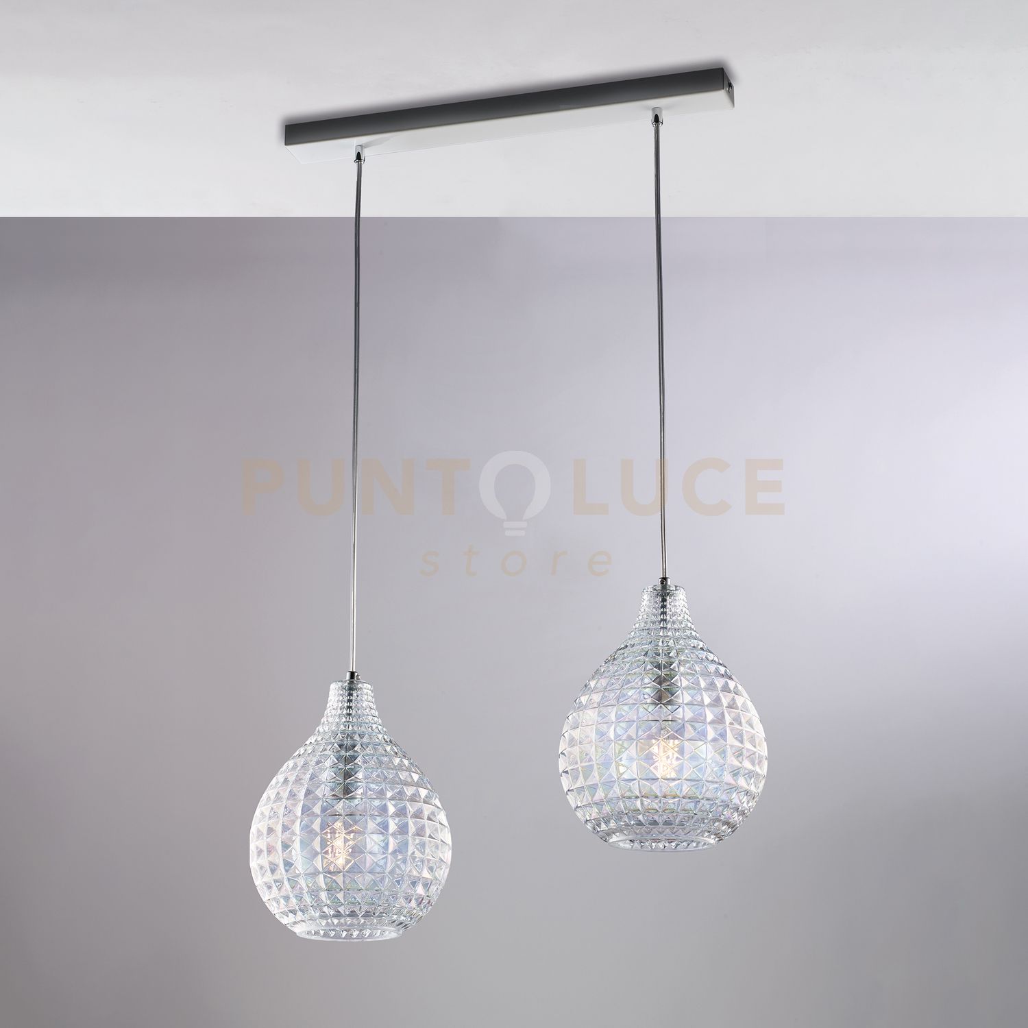 foto del prodotto binario in ferro laccato bianco e montatura cromo con cavi elettrici regolabili e diffusori in vetro soffiato trasparente con decoro effetto cristallo 2 luci