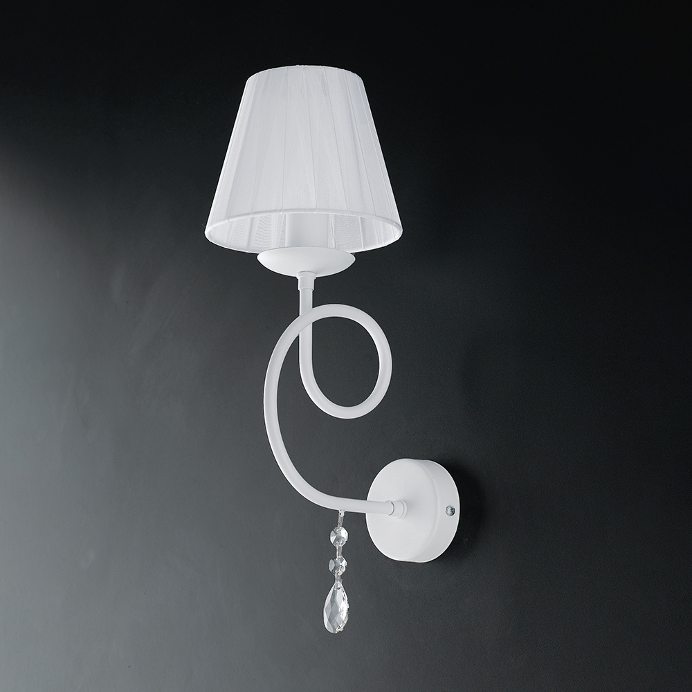 foto del prodotto bonetti illumina applique classico 1 luce ferro bianco e cristalli con paralume serie elegant