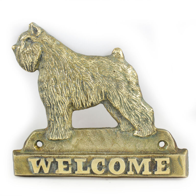 foto del prodotto bouvier des flandres cartello porta con un cane, targa di benvenuto in ottone, cartello unico con la scritta welcome di art dog