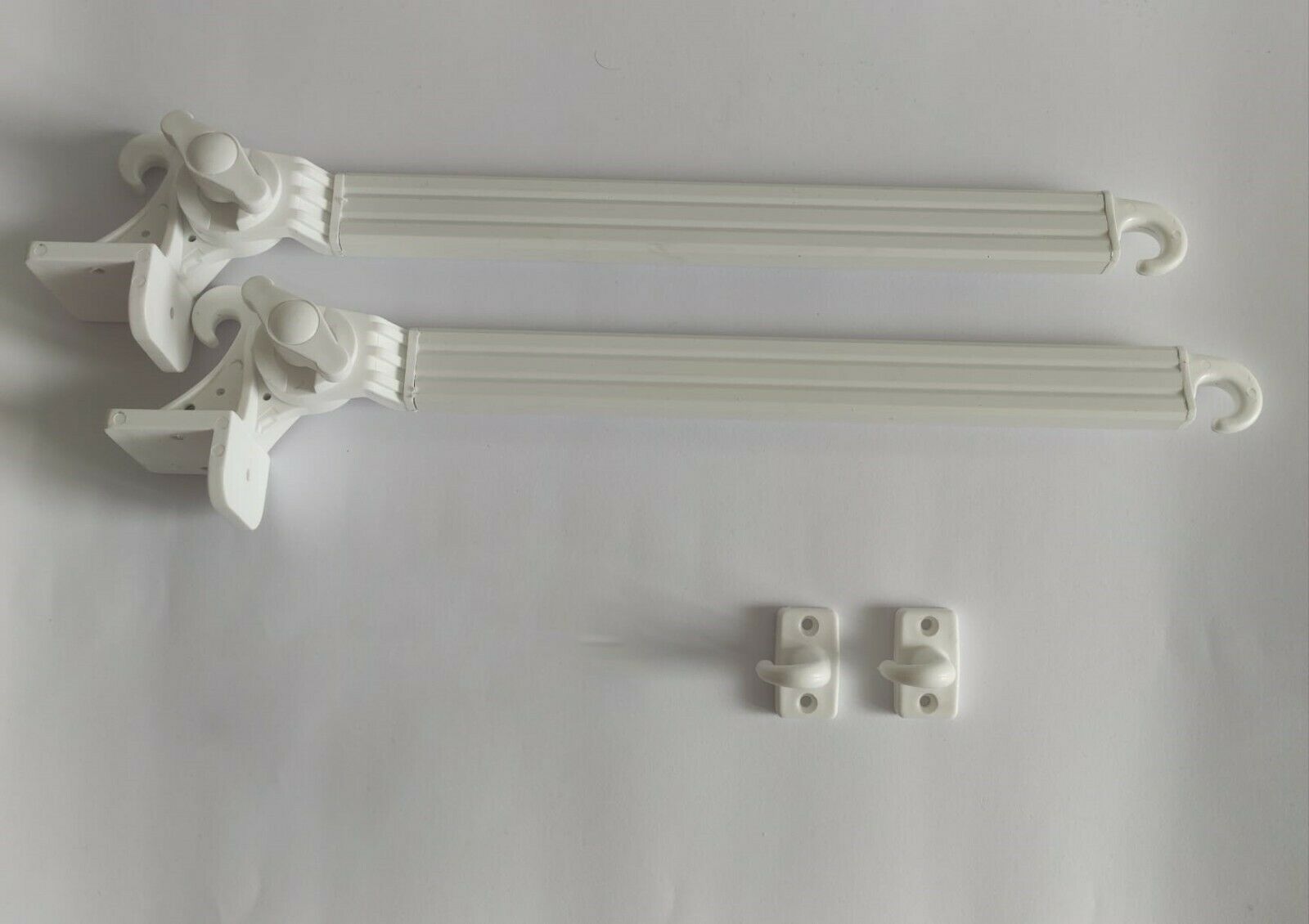 foto del prodotto braccetti per tende da sole in alluminio 50 cm coppia kit con ganci vari colori