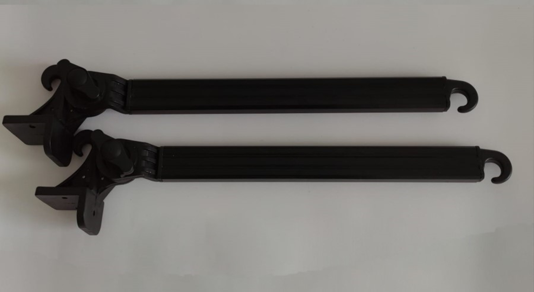 foto del prodotto braccetti per tende da sole in alluminio bracci alluminio 70 cm in coppia nero