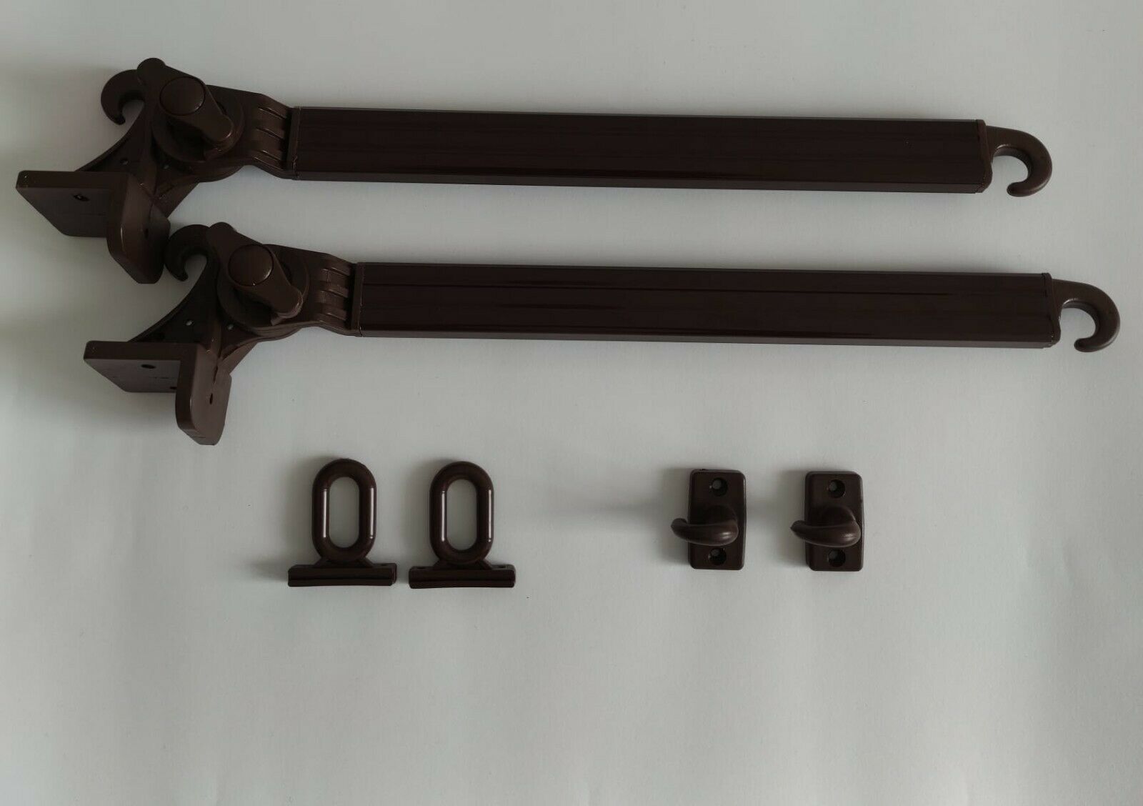 foto del prodotto braccetti tende da sole in alluminio 50 cm coppia kit con occhioli e ganci vari colori