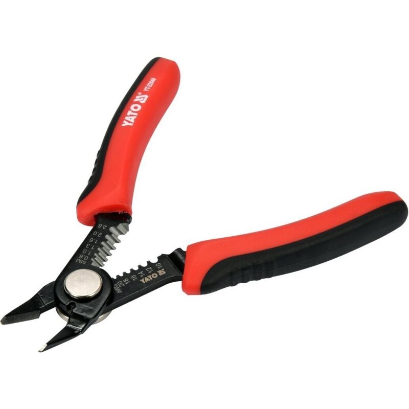 foto del prodotto bricoline taglierina elettrica 140mm con funzione spelafilo yt 22640 yato