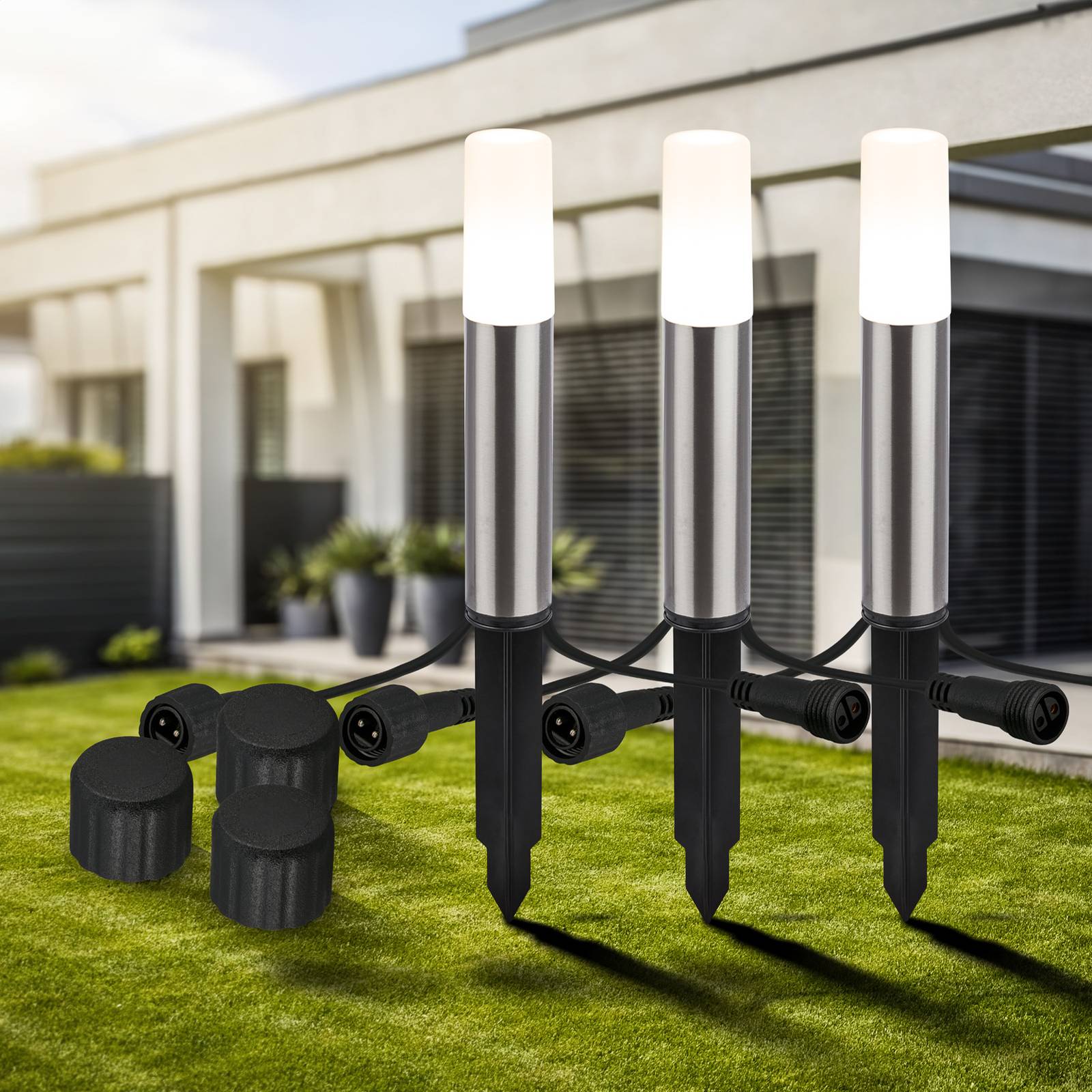 foto del prodotto briloner lampada led con picchetto 3926032 12v 3x espansione acciaio inox 4cm