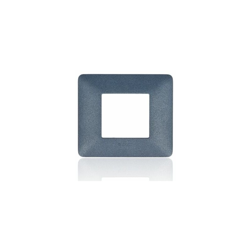 foto del prodotto bticino am4802tbm placca 2 moduli blu mercurio materiale tecnopolimero matix