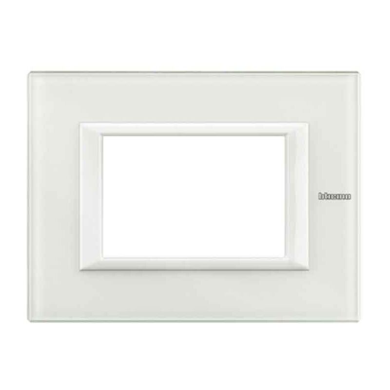 foto del prodotto bticino axolute placca 3 moduli vetro bianco ha4803vbb