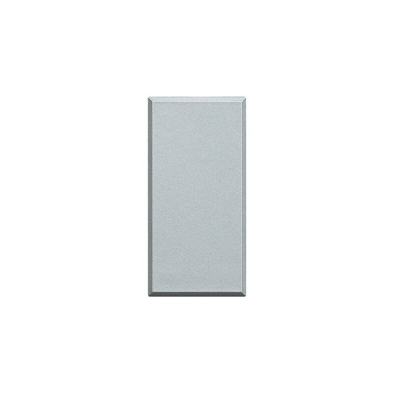 foto del prodotto bticino falso polo axolute, 1 modulo finitura tech btihc4950 compatibile