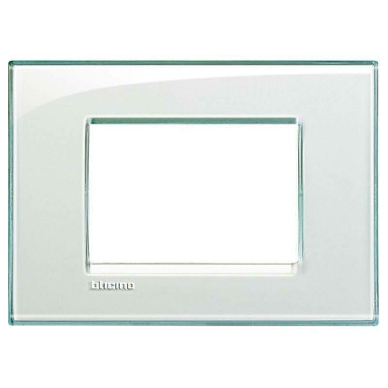 foto del prodotto bticino livinglight placca 3 moduli colore acquamarina lna4803ka