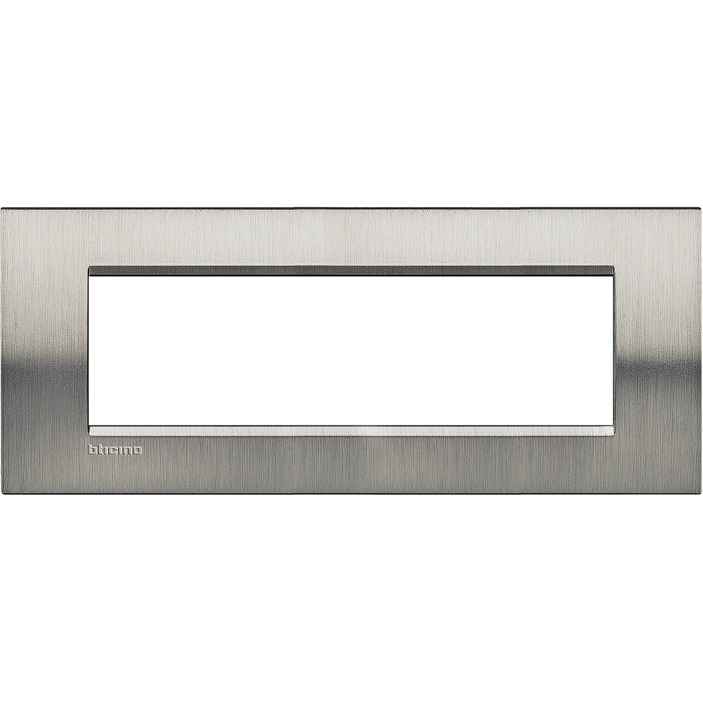 foto del prodotto bticino livinglight placca 7 moduli quadra colore acciaio spazzolata lna4807acs