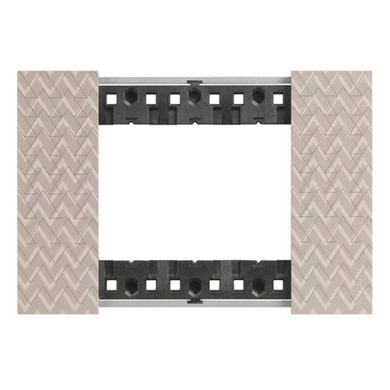 foto del prodotto bticino placca 3p optic living now cod. ka4803mm 