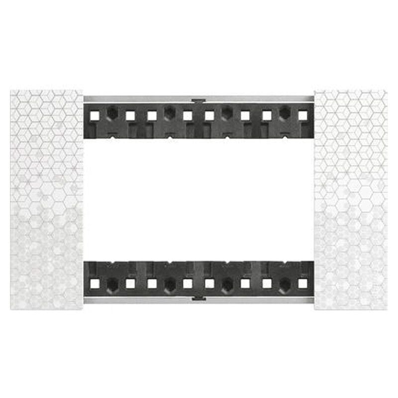 foto del prodotto bticino placca living now 4 moduli colore pixel ka4804mw