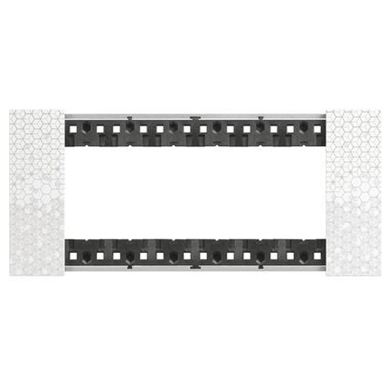foto del prodotto bticino placca living now 6 moduli colore pixel ka4806mw
