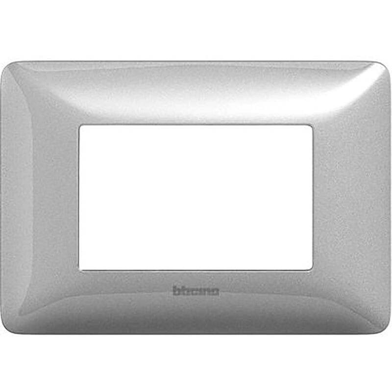 foto del prodotto bticino placca matix 3 moduli, silver, in tecnopolimero